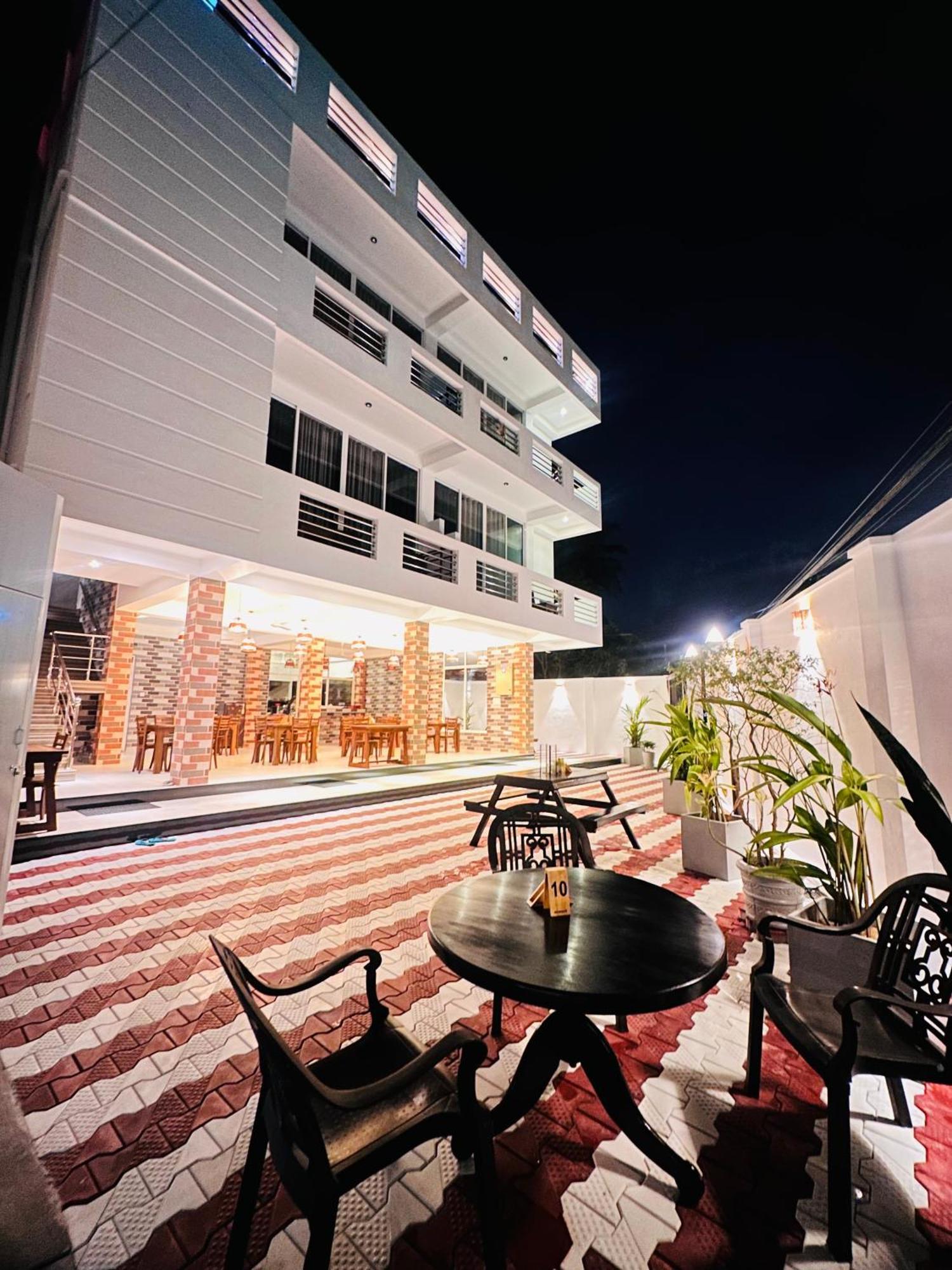 Iresort Weligama Exterior foto
